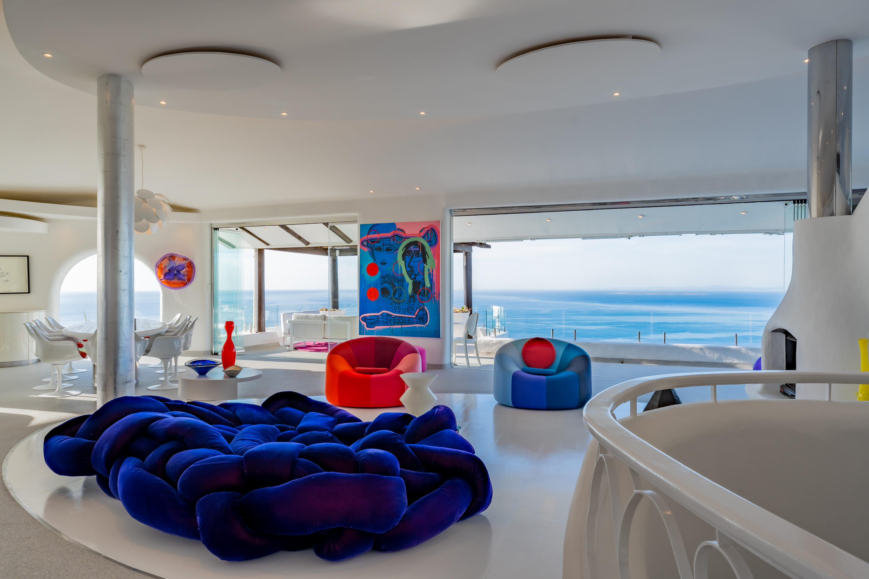 6 Bedroom Property for Sale in Bantry Bay Western Cape